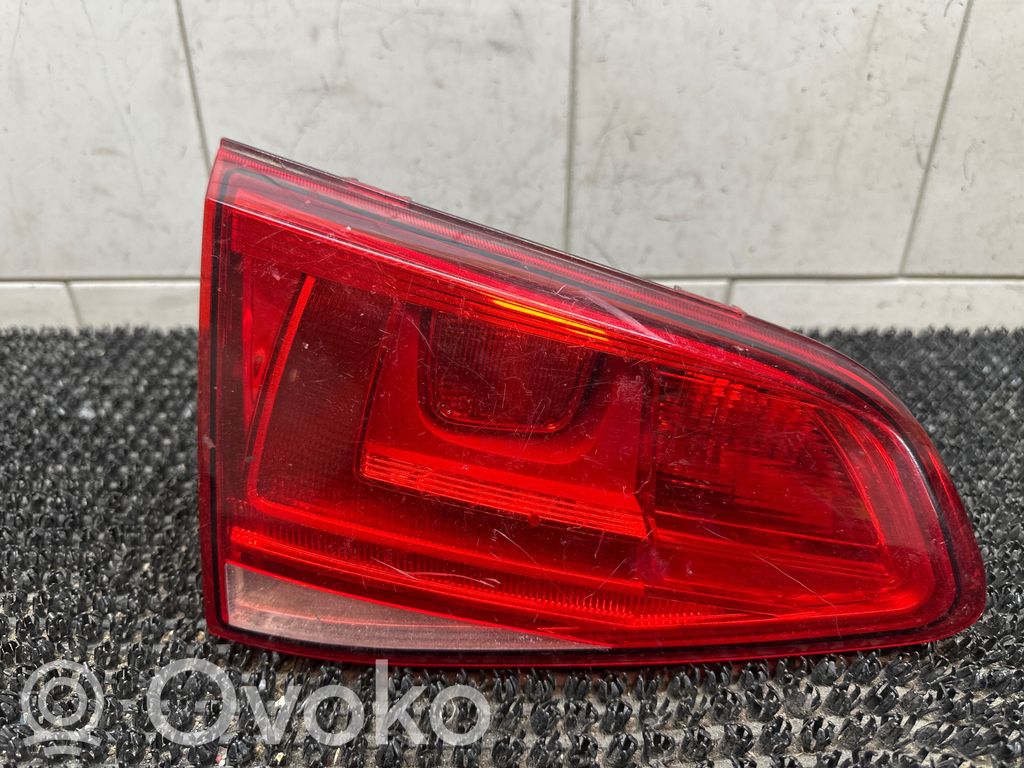 Volkswagen Golf VII Lampy tylnej klapy bagażnika 