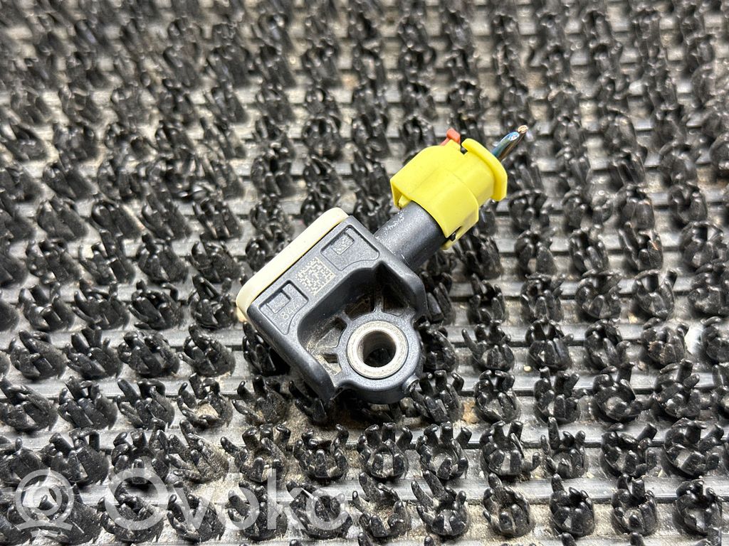 Porsche Cayenne (92A) Airbagsensor Crashsensor Drucksensor 