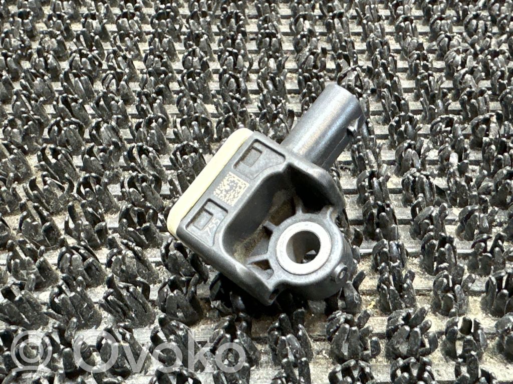 Audi A7 S7 4G Airbagsensor Crashsensor Drucksensor 