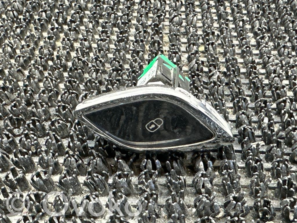 Citroen DS3 Central locking switch button 