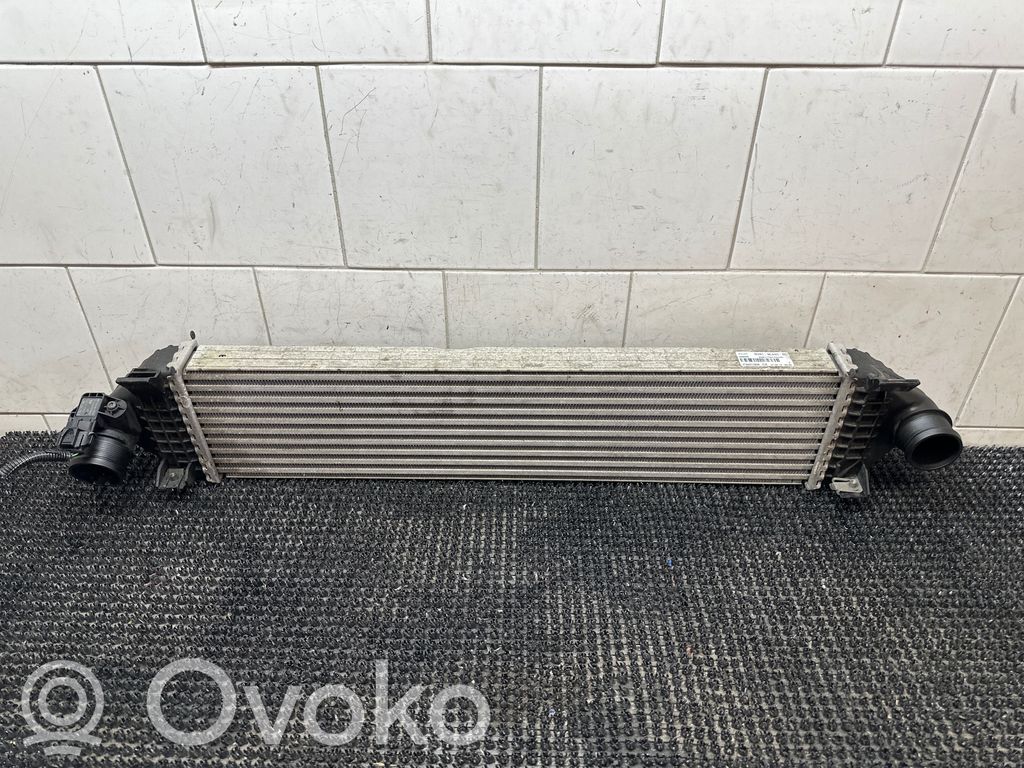 Volvo V60 Interkūlerio radiatorius 