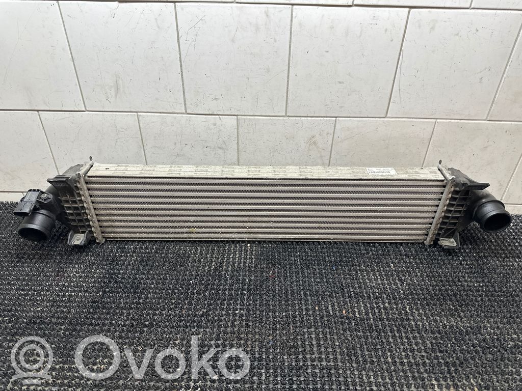 Volvo V60 Interkūlerio radiatorius 