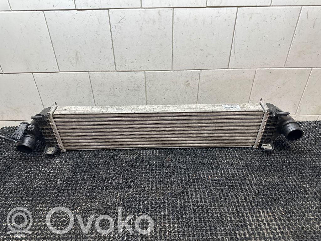 Volvo V60 Interkūlerio radiatorius 