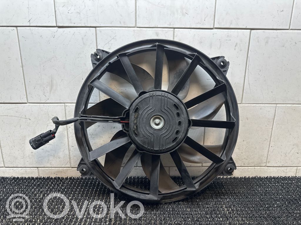 Citroen DS5 Elektrisks radiatoru ventilators 