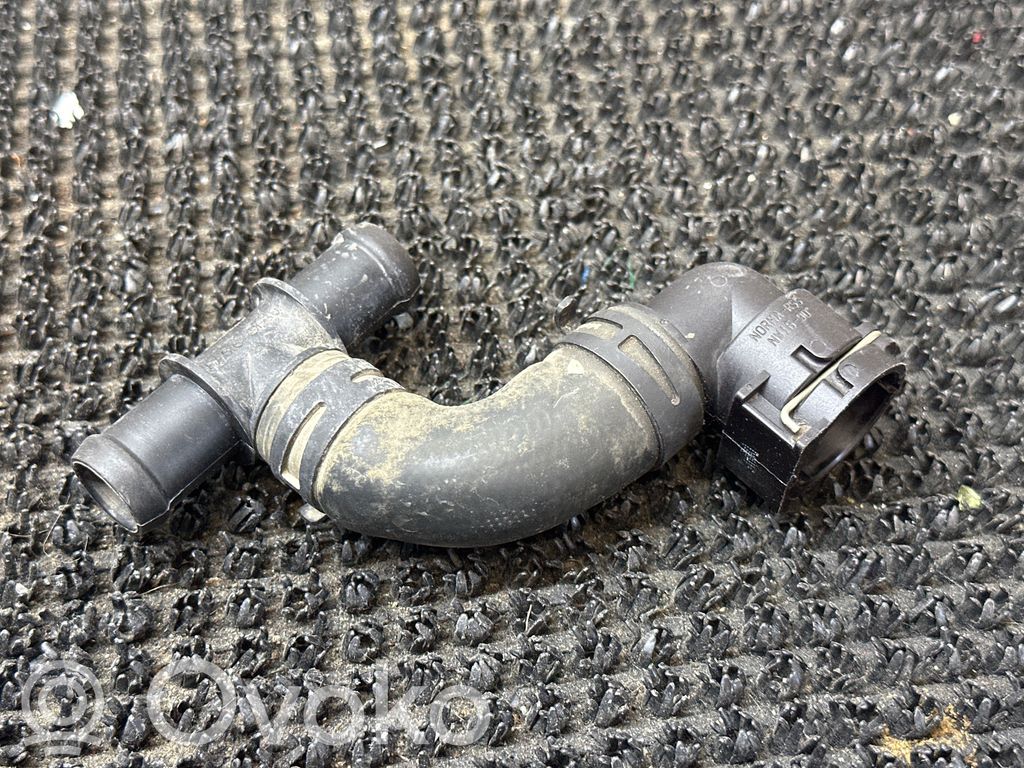 Jaguar XJL Engine coolant pipe/hose 