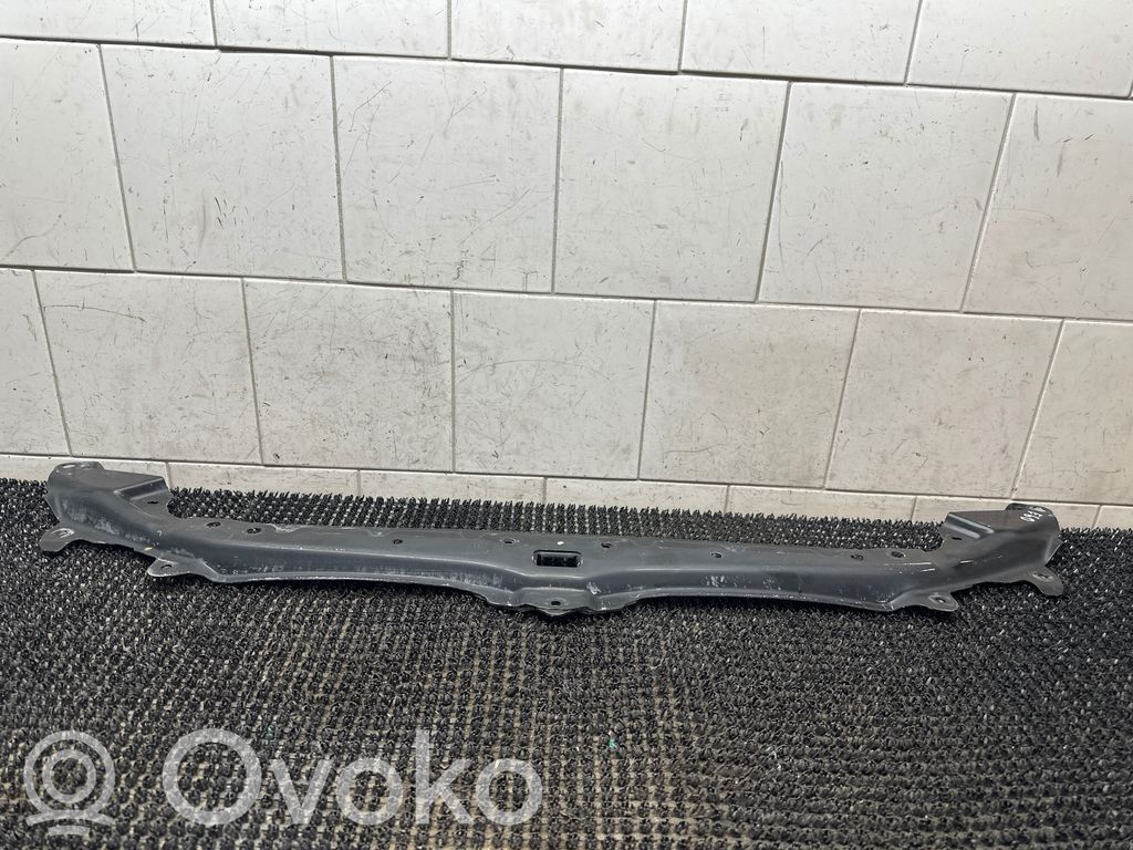 BMW 5 E60 E61 Верхняя часть панели радиаторов (телевизора) 