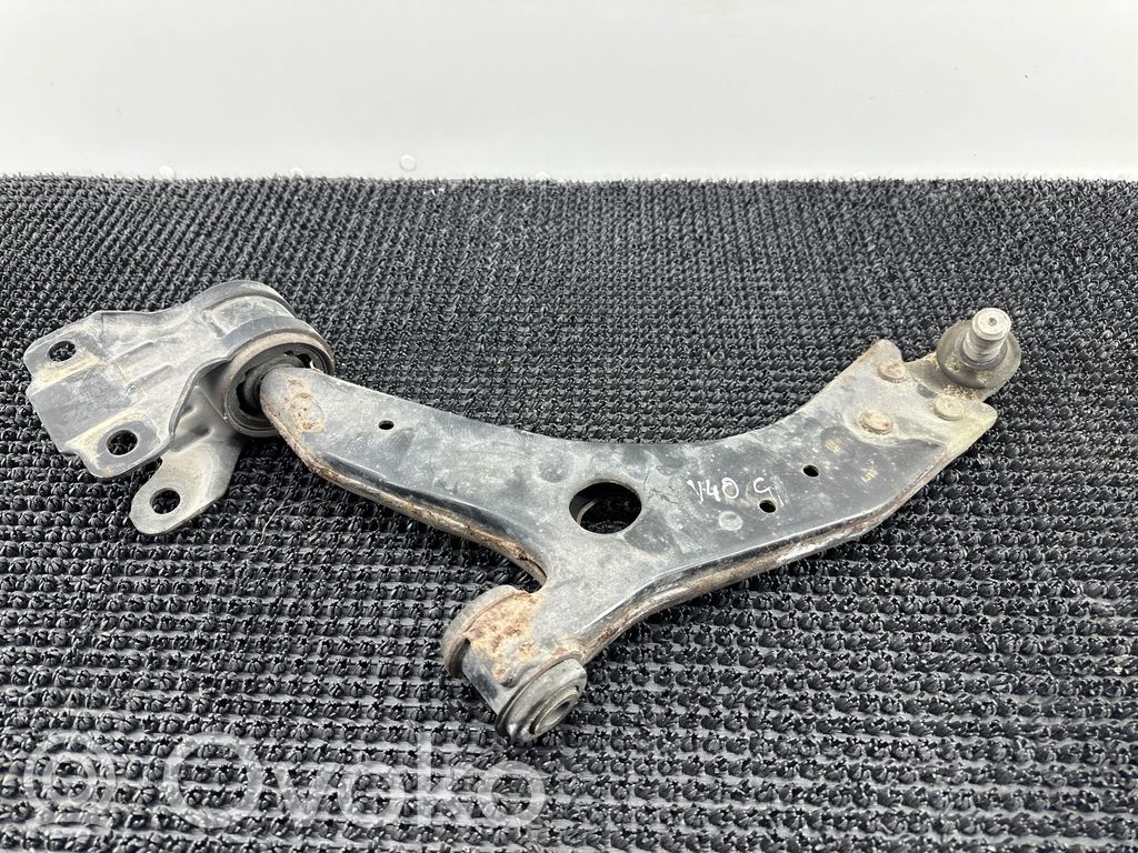 Volvo V40 Cross country Front lower control arm/wishbone 