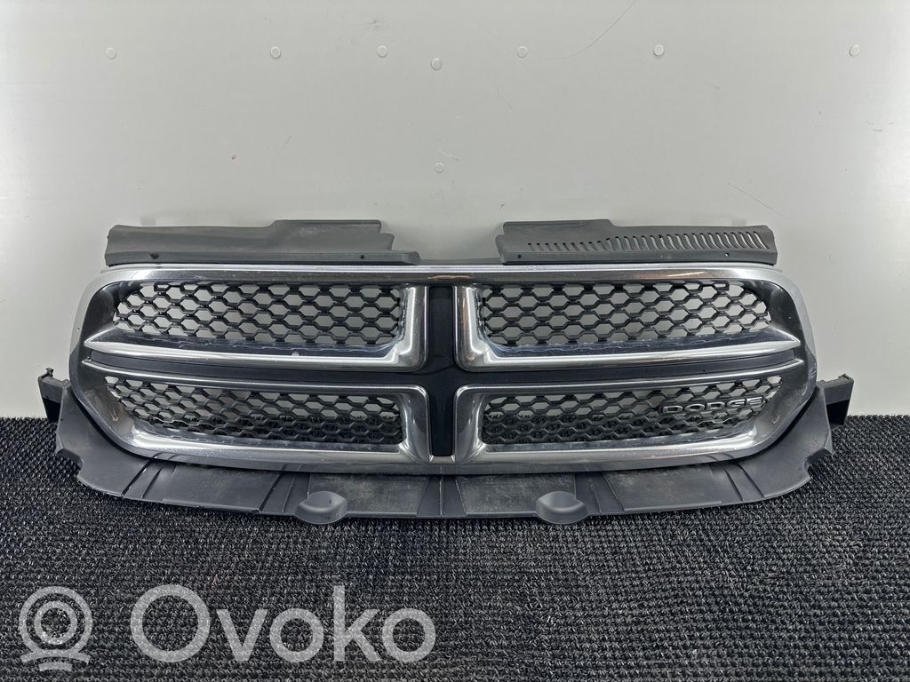 Dodge Durango III Etupuskurin ylempi jäähdytinsäleikkö 