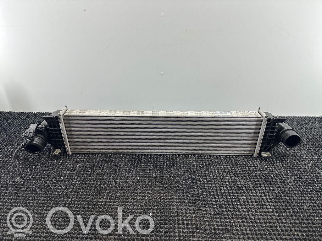 Volvo V60 Interkūlerio radiatorius 