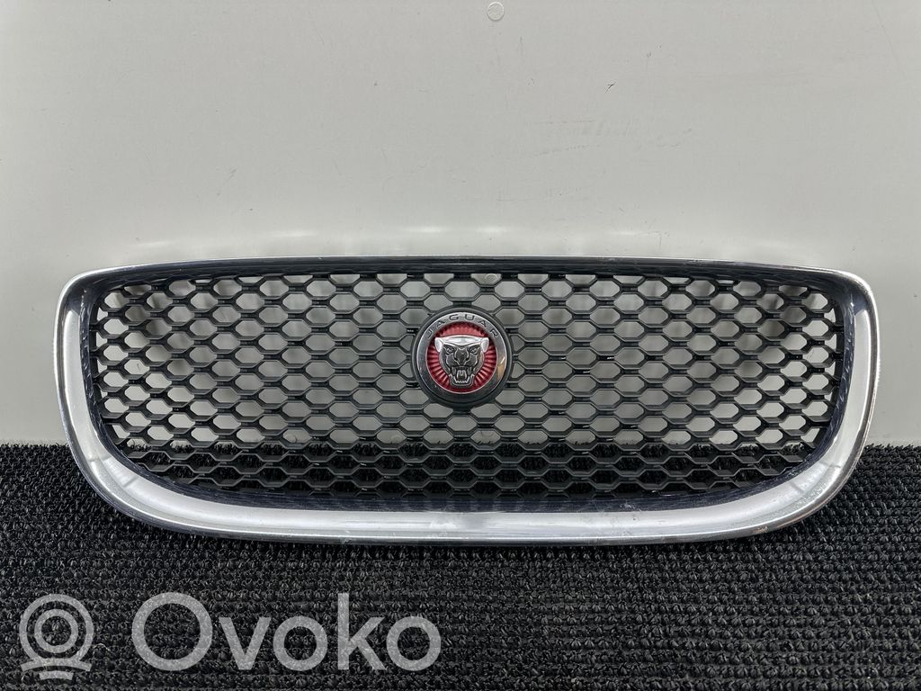 Jaguar XE Front bumper upper radiator grill 