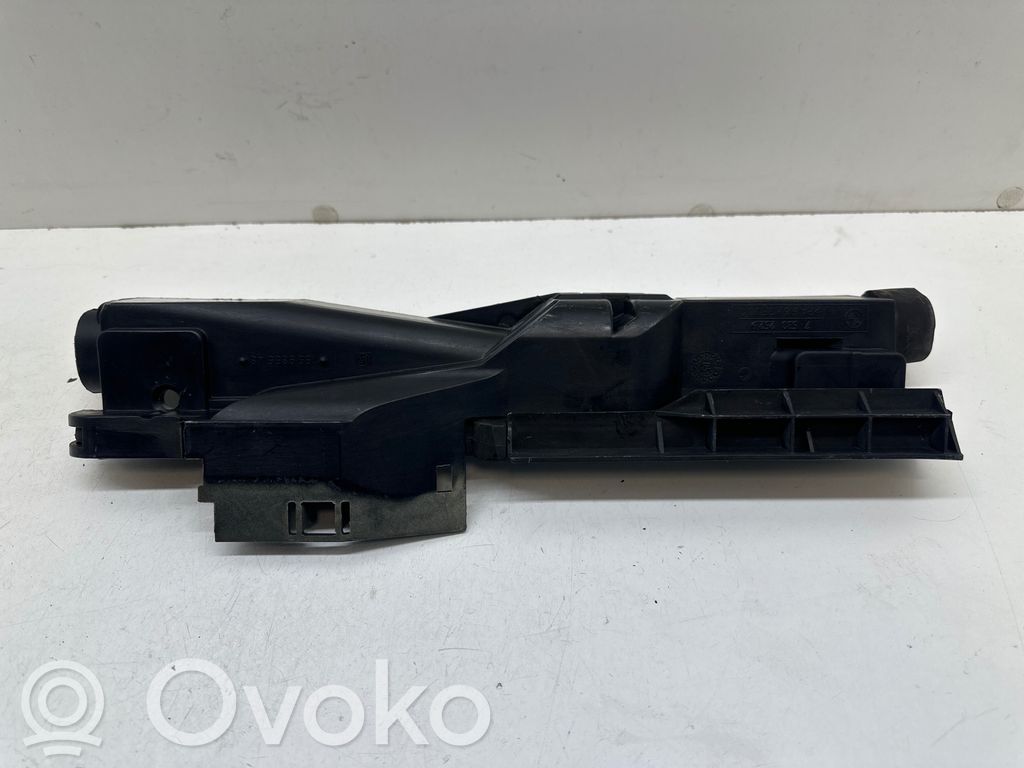 BMW Z4 E85 E86 Radiator mount bracket 