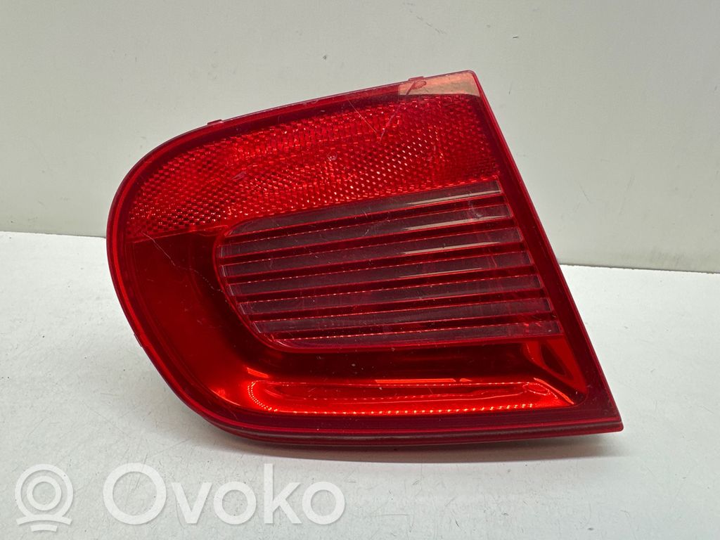 Volkswagen Eos Tailgate rear/tail lights 