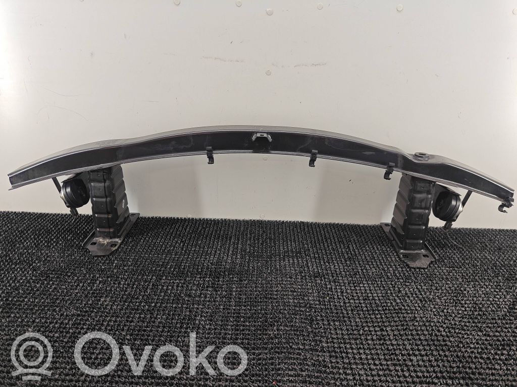 BMW 3 E90 E91 Priekšpusē bampera sija / balka 