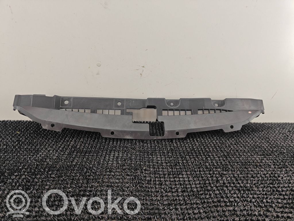 Subaru Legacy Облицовка замка капота двигателя 