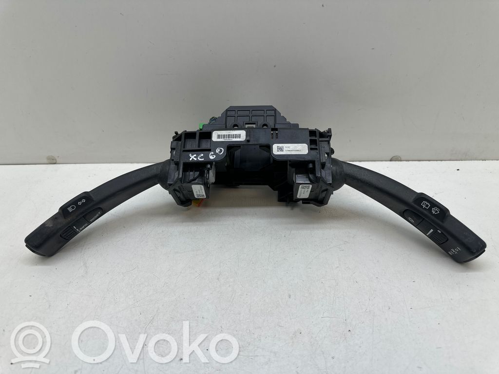 Volvo XC60 Interruptor/palanca de limpiador de luz de giro 