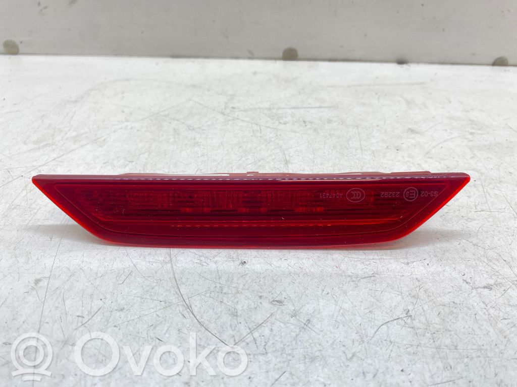 Volkswagen Caddy Third/center stoplight 