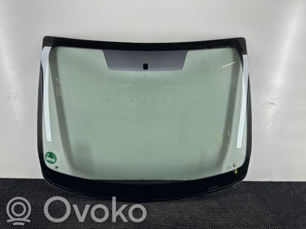 Front windscreen/windshield window
