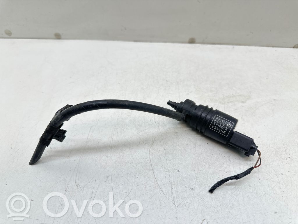 BMW 1 F20 F21 Pumpe Scheibenwaschanlage 