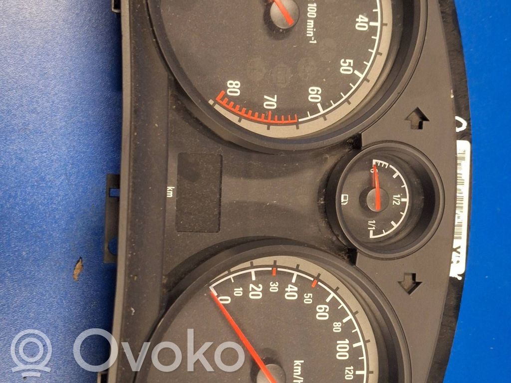 Opel Astra H Tachimetro (quadro strumenti) 