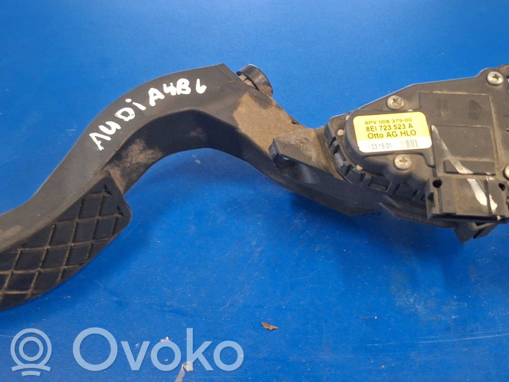 Audi A4 S4 B6 8E 8H Gaspedal 