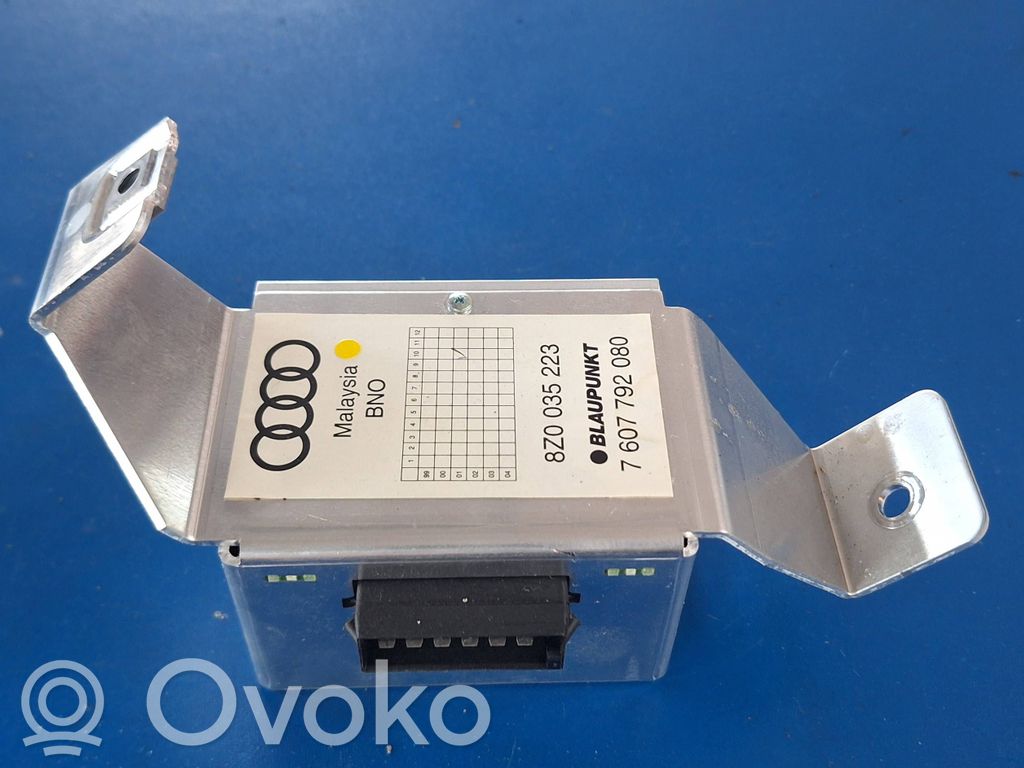 Garso stiprintuvas   8Z0035223