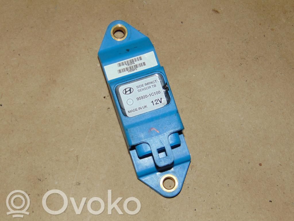 Hyundai Getz Airbagsensor Crashsensor Drucksensor 