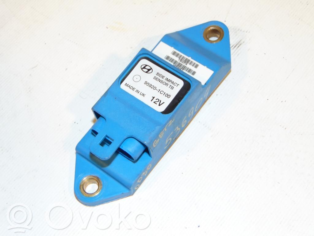 Hyundai Getz Airbagsensor Crashsensor Drucksensor 