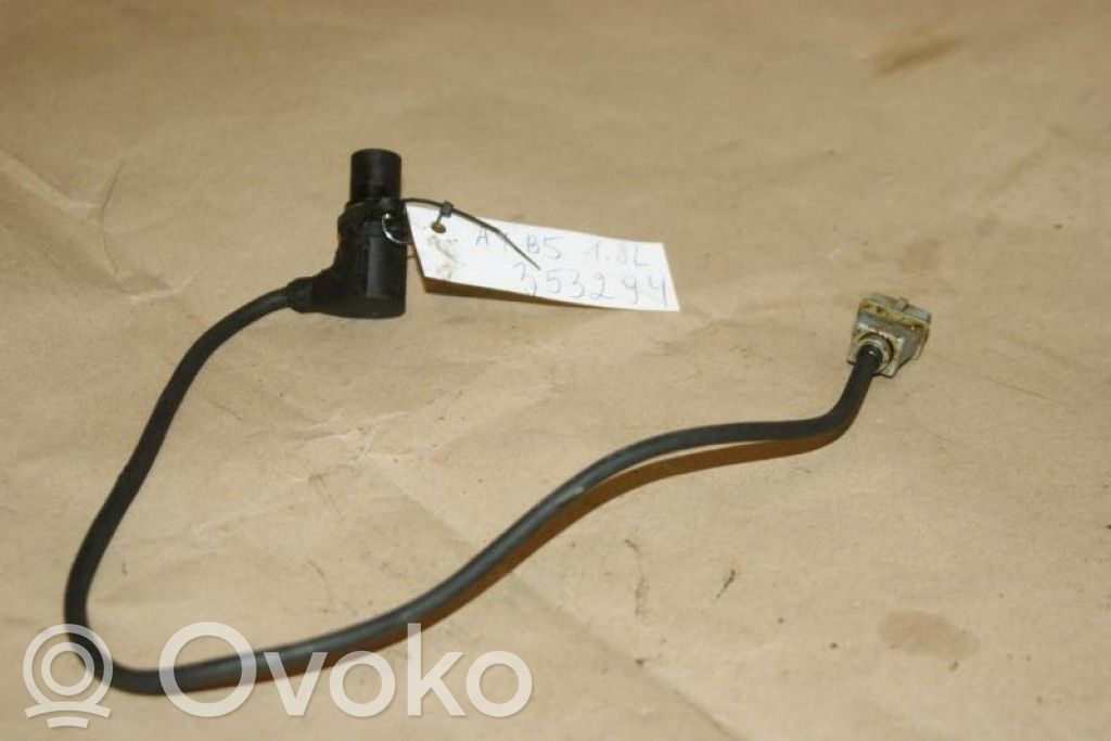 Volkswagen PASSAT B5 Crankshaft position sensor 