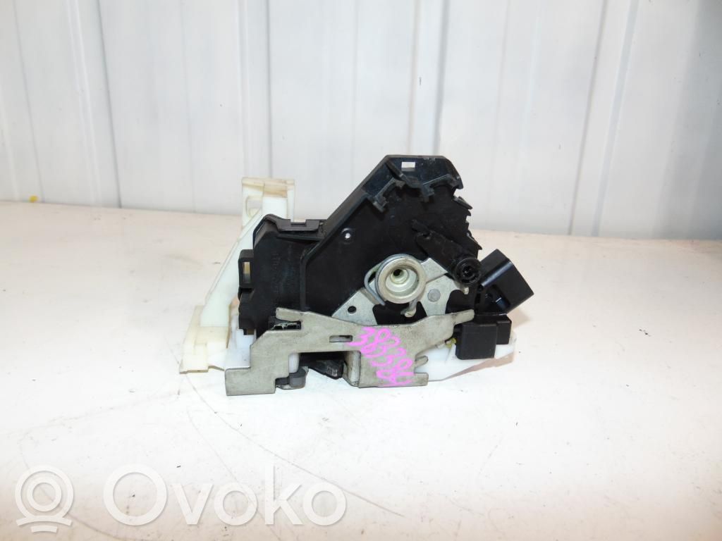 Ford Mondeo Mk III Zamek drzwi tylnych 