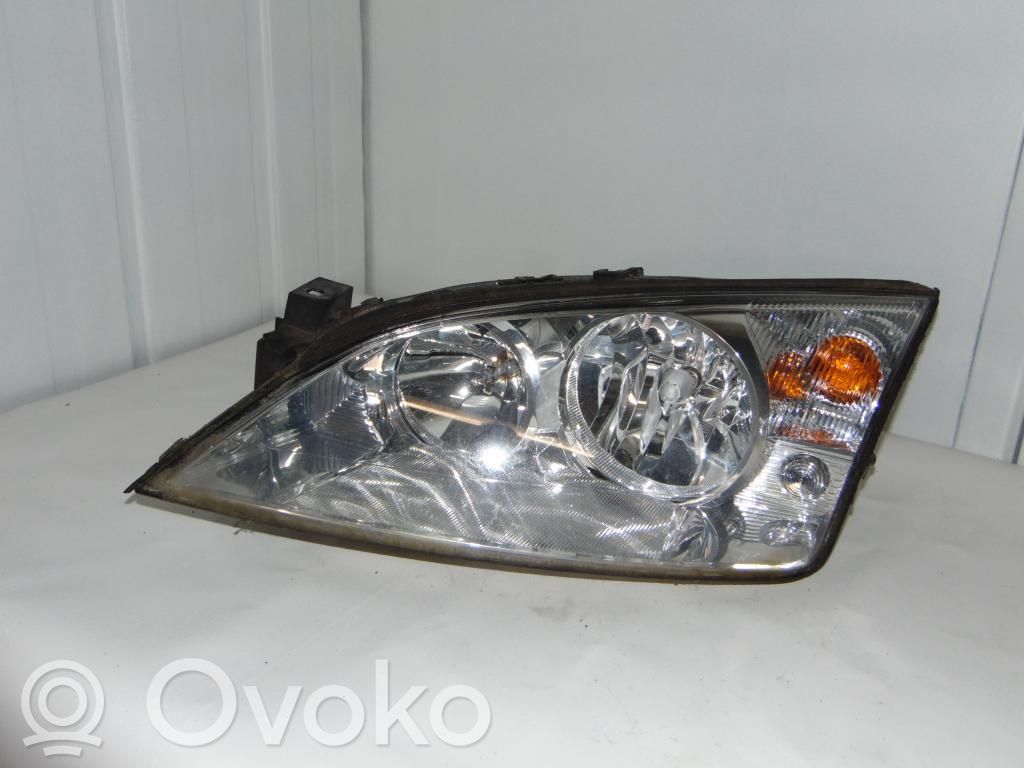 Ford Mondeo Mk III Lampa przednia 