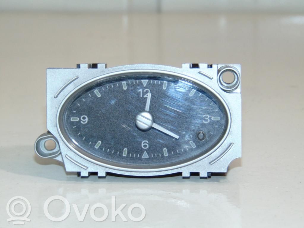 Clock   3S7T15000DB,1368703