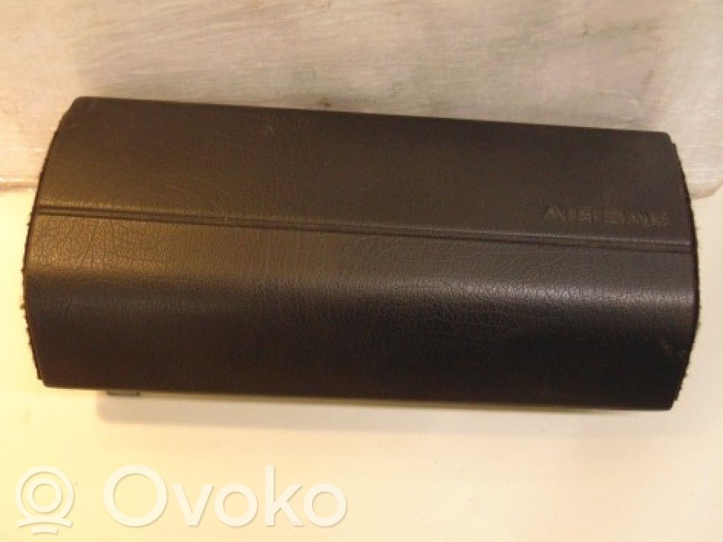 Volkswagen Golf III Poduszka powietrzna Airbag pasażera 