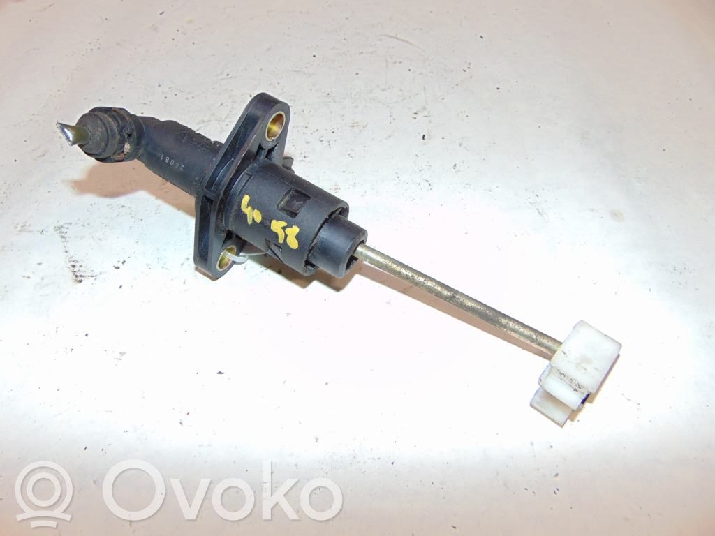 Volkswagen Golf IV Cilindro maestro de embrague 
