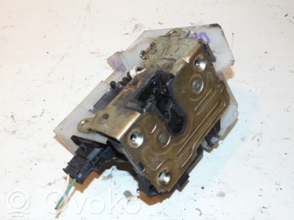 Renault Megane I Etuoven lukko 