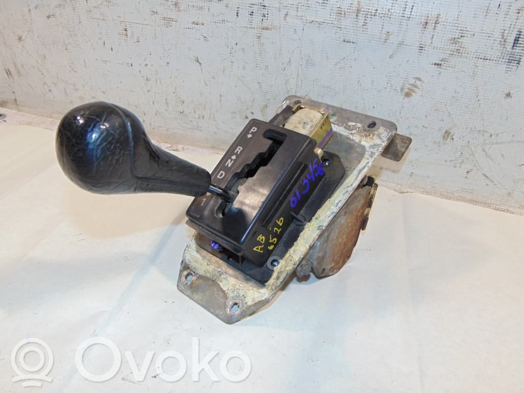 Selector caja de cambios   893713109AC,4A0713141C,893927353