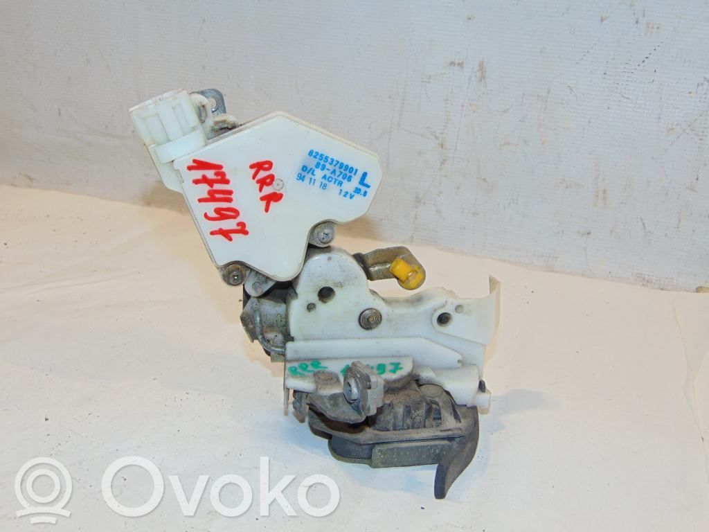 Nissan Primera Takaoven lukko 