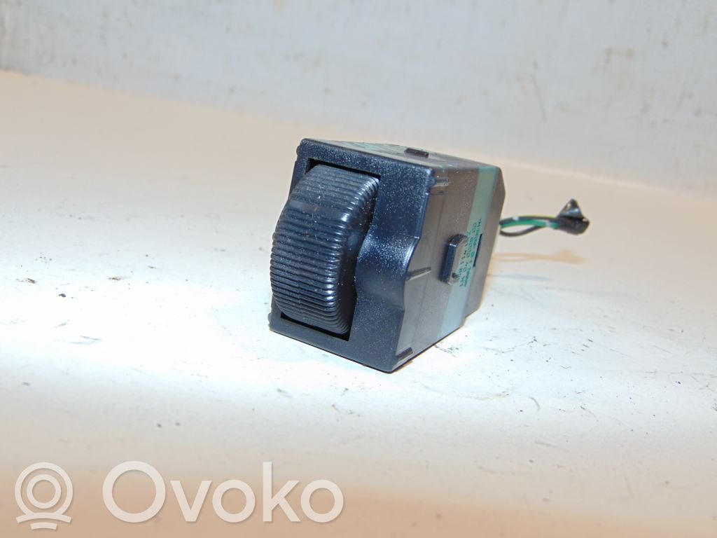 Mitsubishi Carisma Panel lighting control switch 