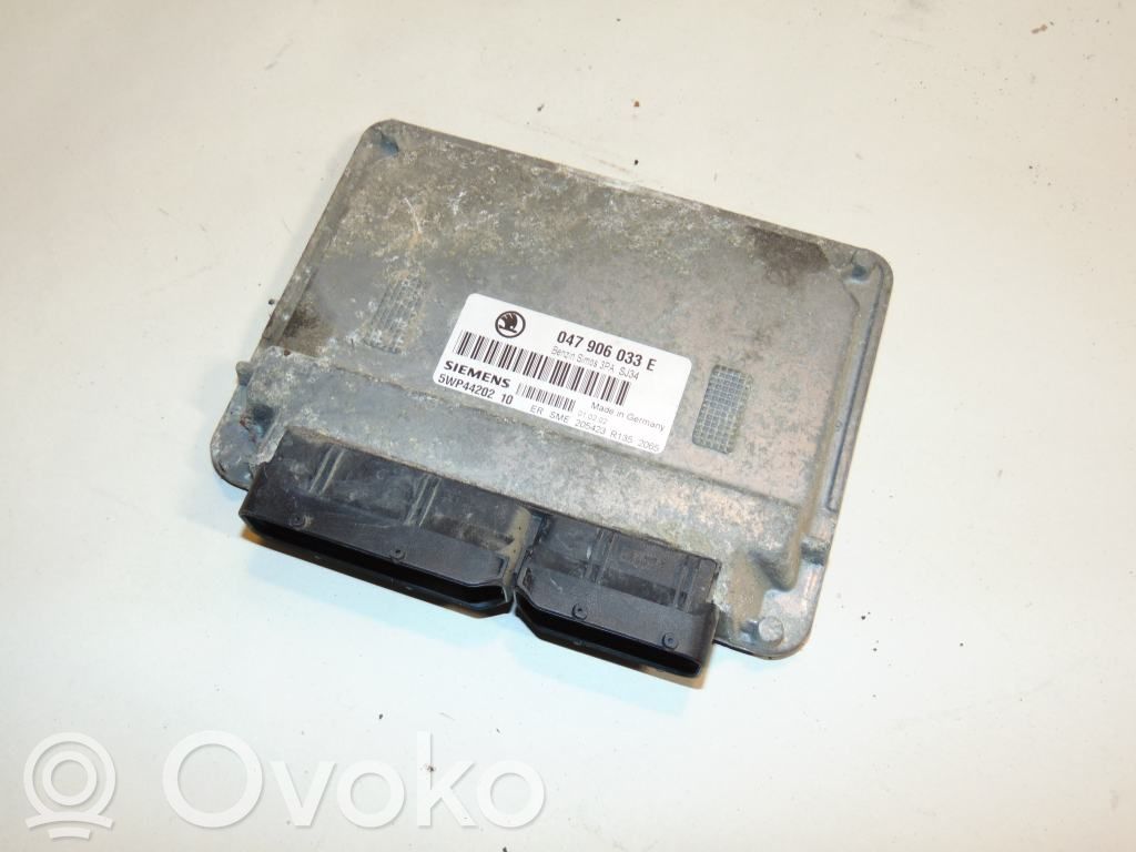Skoda Fabia Mk1 (6Y) Engine control unit/module 