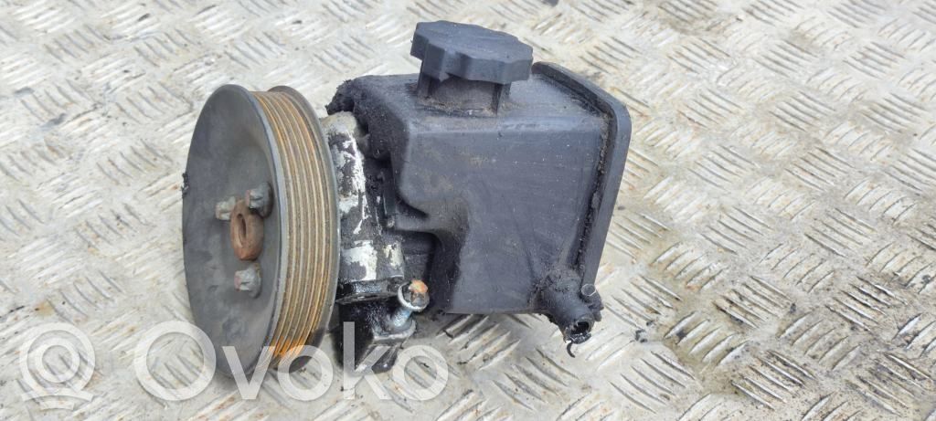 Mercedes-Benz Sprinter W901 W902 W903 W904 Pompa wspomagania 