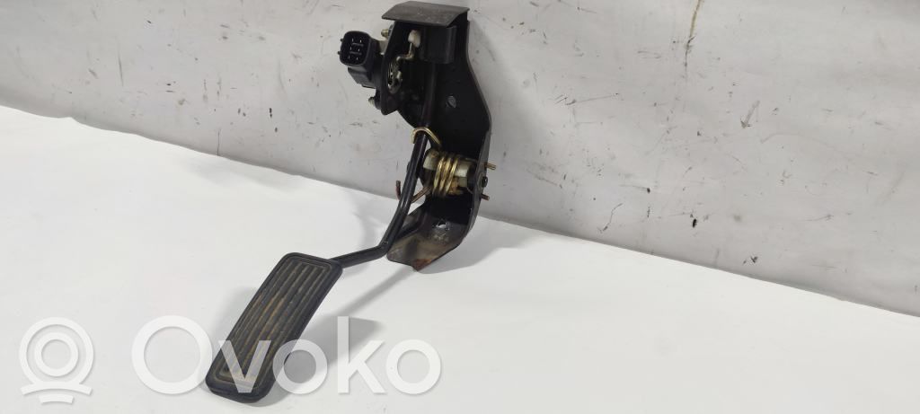 Toyota Corolla E120 E130 Accelerator throttle pedal 