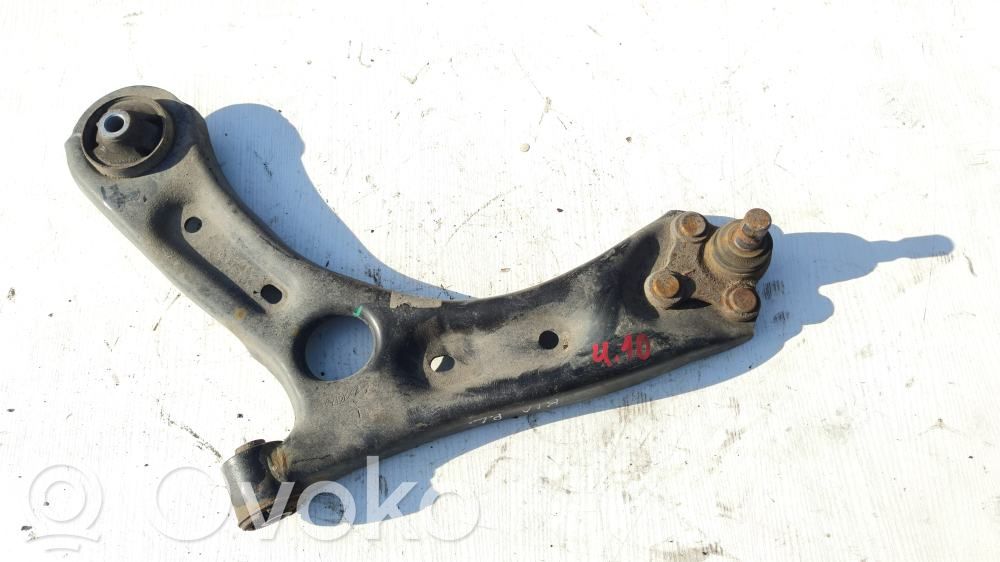 KIA Optima Front lower control arm/wishbone 