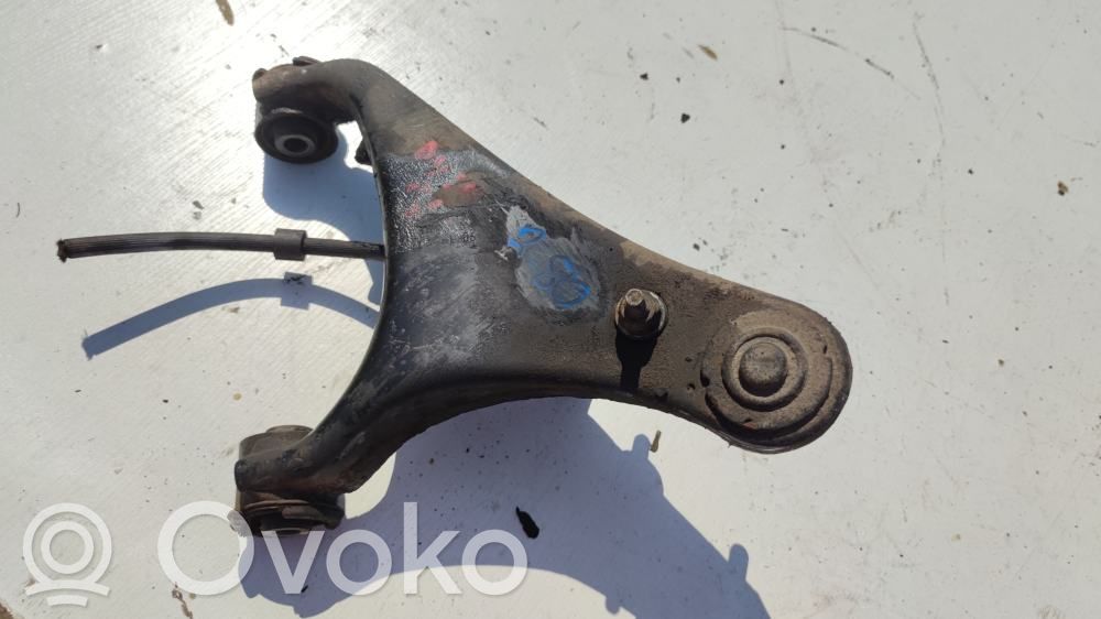 Land Rover Discovery 3 - LR3 Front lower control arm/wishbone 