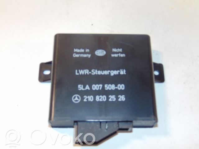 Mercedes-Benz E W210 Module d'éclairage LCM 