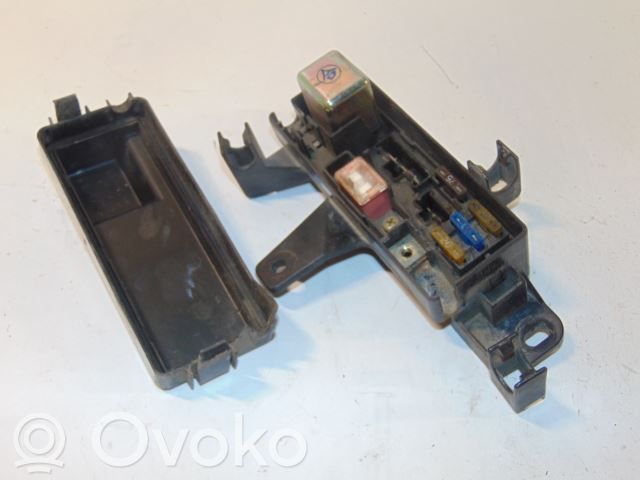 Fuse module   38230SX0003