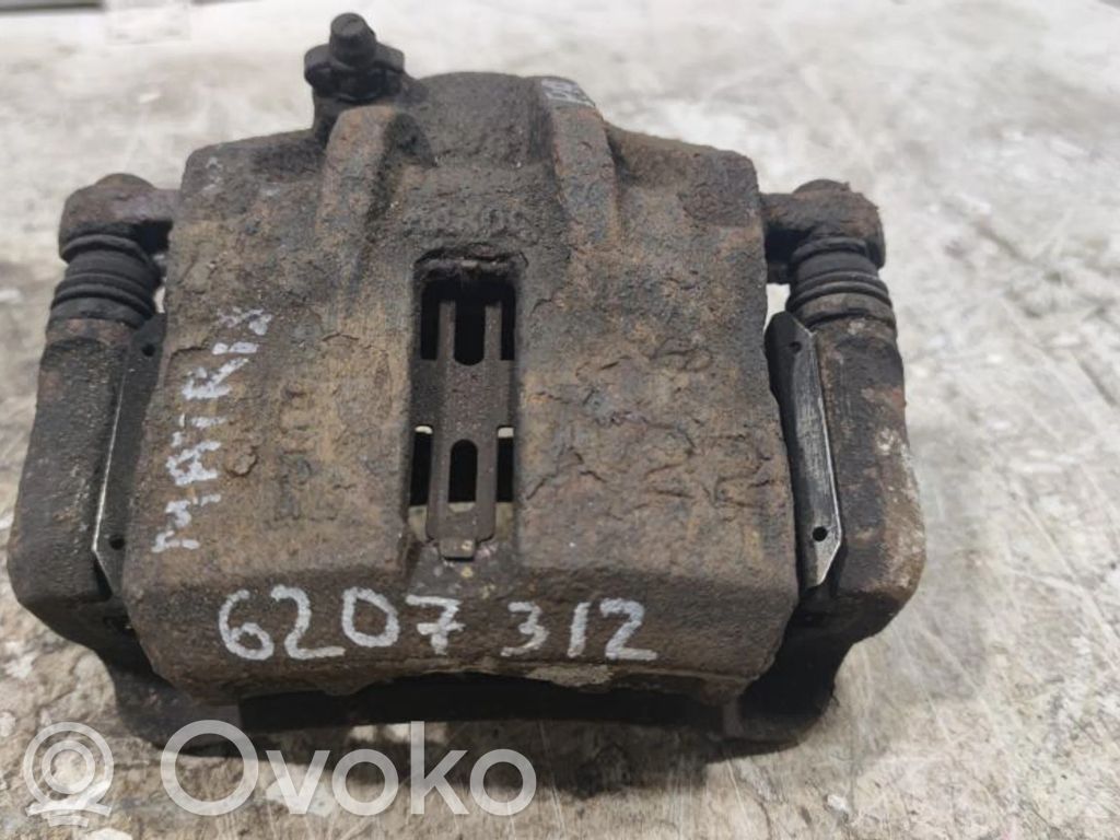 Zacisk hamulcowy przedni   581302D550,581902DA10