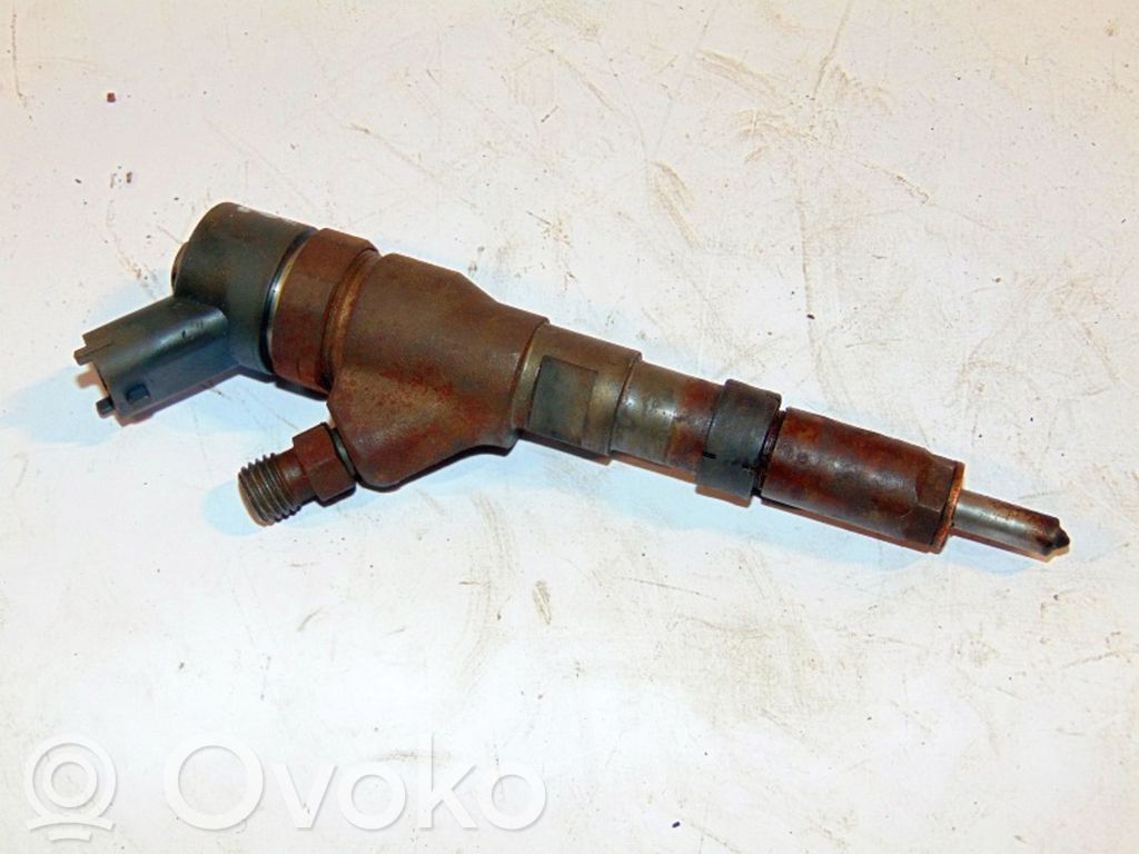 Peugeot 307 Polttoainesuutin 