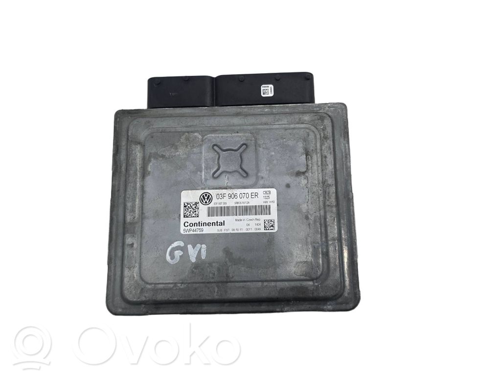 Volkswagen Golf VI Engine control unit/module 
