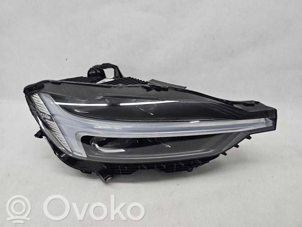 Volvo XC60 Scheinwerfer 