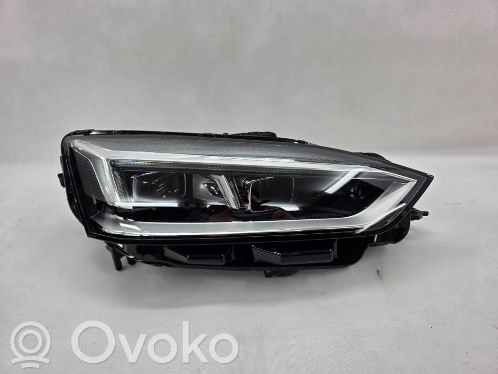 Audi A5 Headlight/headlamp 