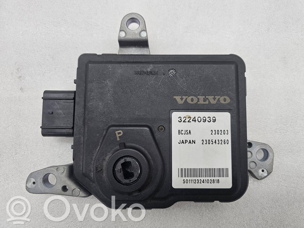 Volvo XC40 Gearbox control unit/module 